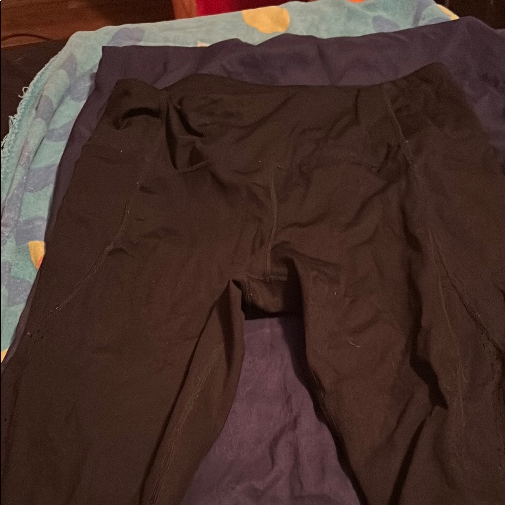 Black Capris Smooth Performance Fabric